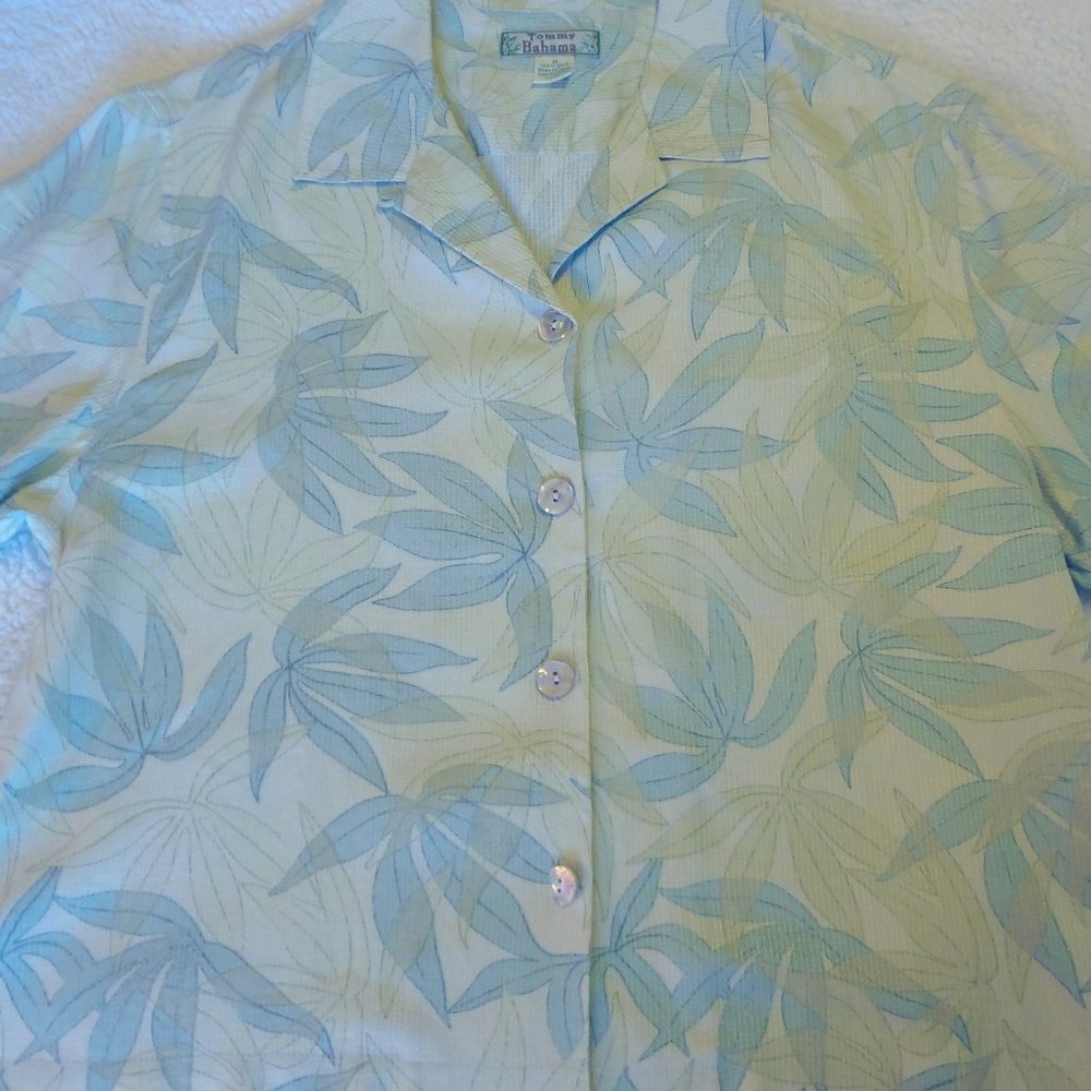 Tommy Bahama Beach 100% Silk Shirt